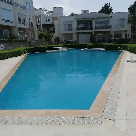 Apartment Bodrum-turgutreis'te Kiralik Daire *