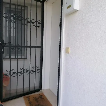 Bodrum-turgutreis'te Kiralik Daire Apartment
